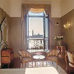 Vivaldi Hotel