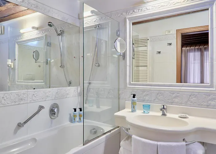 ホテル ロカンダ ヴィヴァルディ