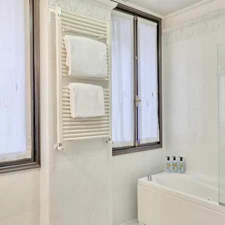 Vivaldi Hotel 4*
