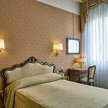 Vivaldi 4*