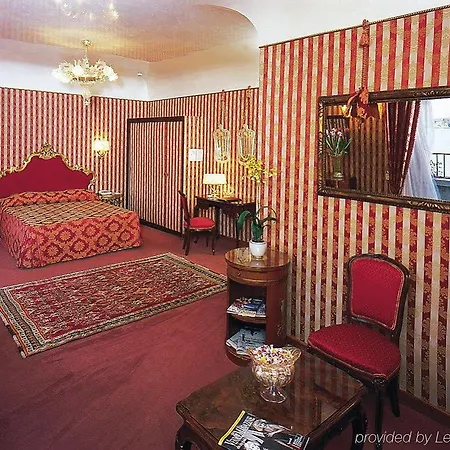 Hotell Vivaldi 4*