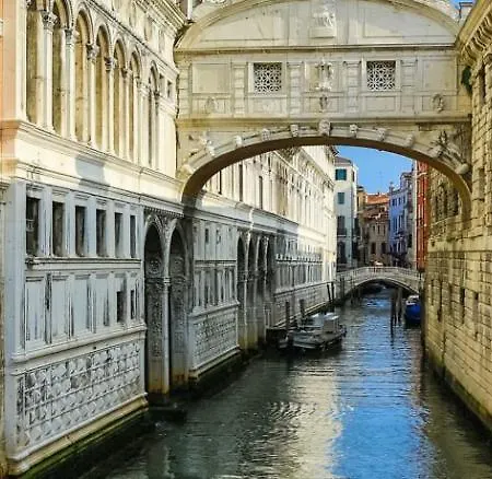 Hotel Vivaldi