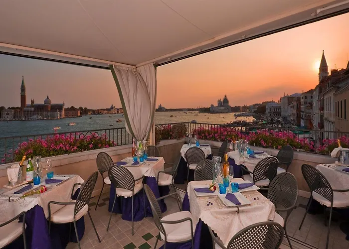 Vivaldi Hotel 4*